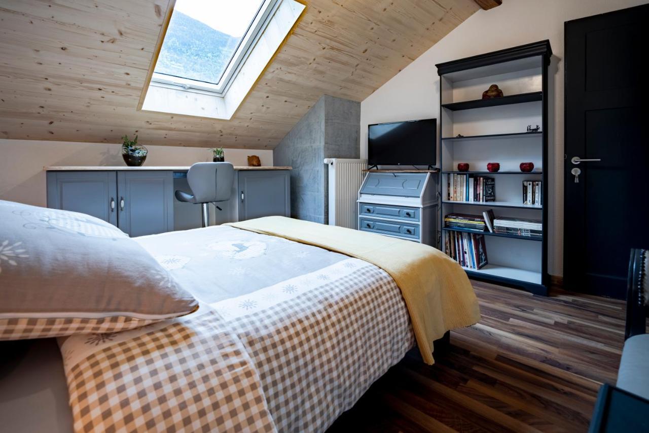 B&B Restaurant Le Pernollet Evionnaz Eksteriør billede